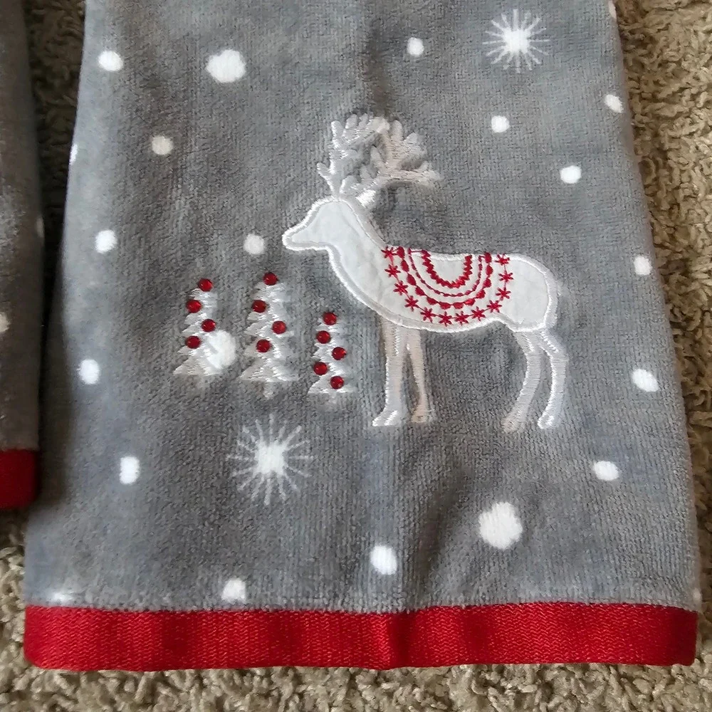 Arctic Holiday Christmas Hand Towels Set of 3 Reindeer Snowflake Gray Red Plush